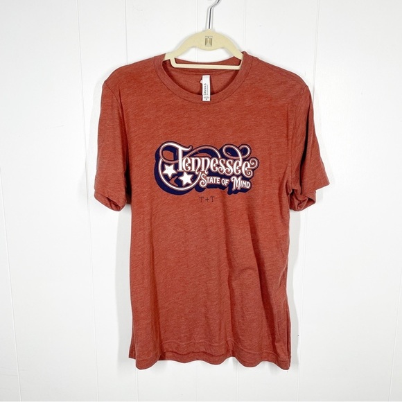 Bella Canvas Tucked & Threaded "Tennessee State of Mind" Rust Short Sleeve Tee M - Picture 1 of 5